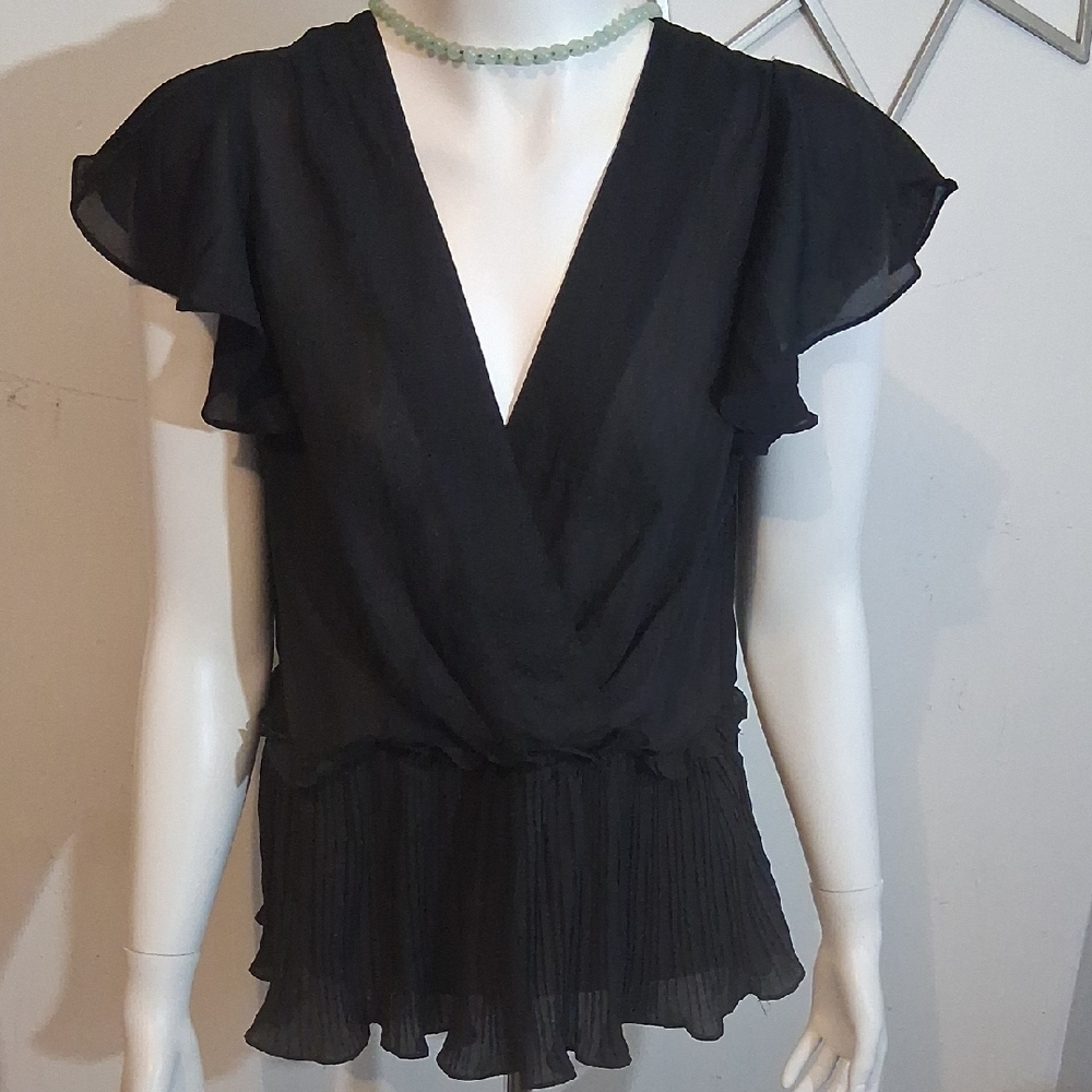 Chic Black Ruffle Sleeve Blouse